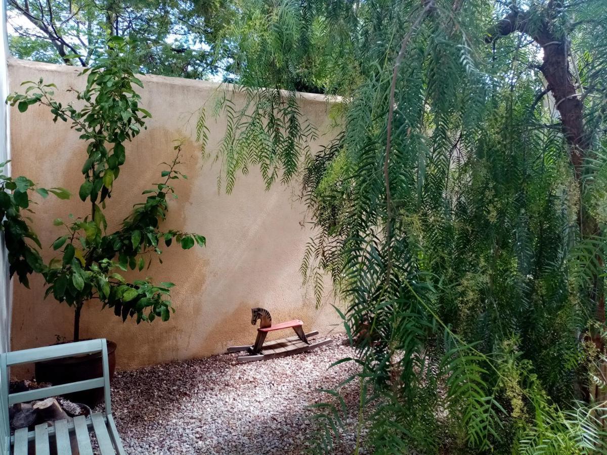 L'Itinerante Hotel Le Somail Exterior photo